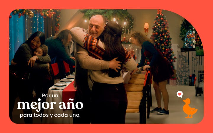 Familia celebrando la navidad