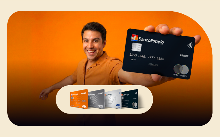 Hombre con Tarjetas BancoEstado