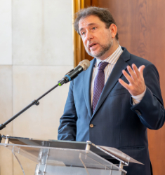 BancoEstado celebra 170 años y premia el periodismo chileno