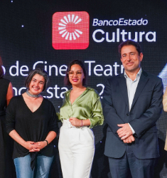 Ministra de Cultura junto al Presidente de BancoEstado y Paulina Urrutia