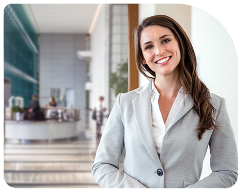 Mujer joven sonriendo